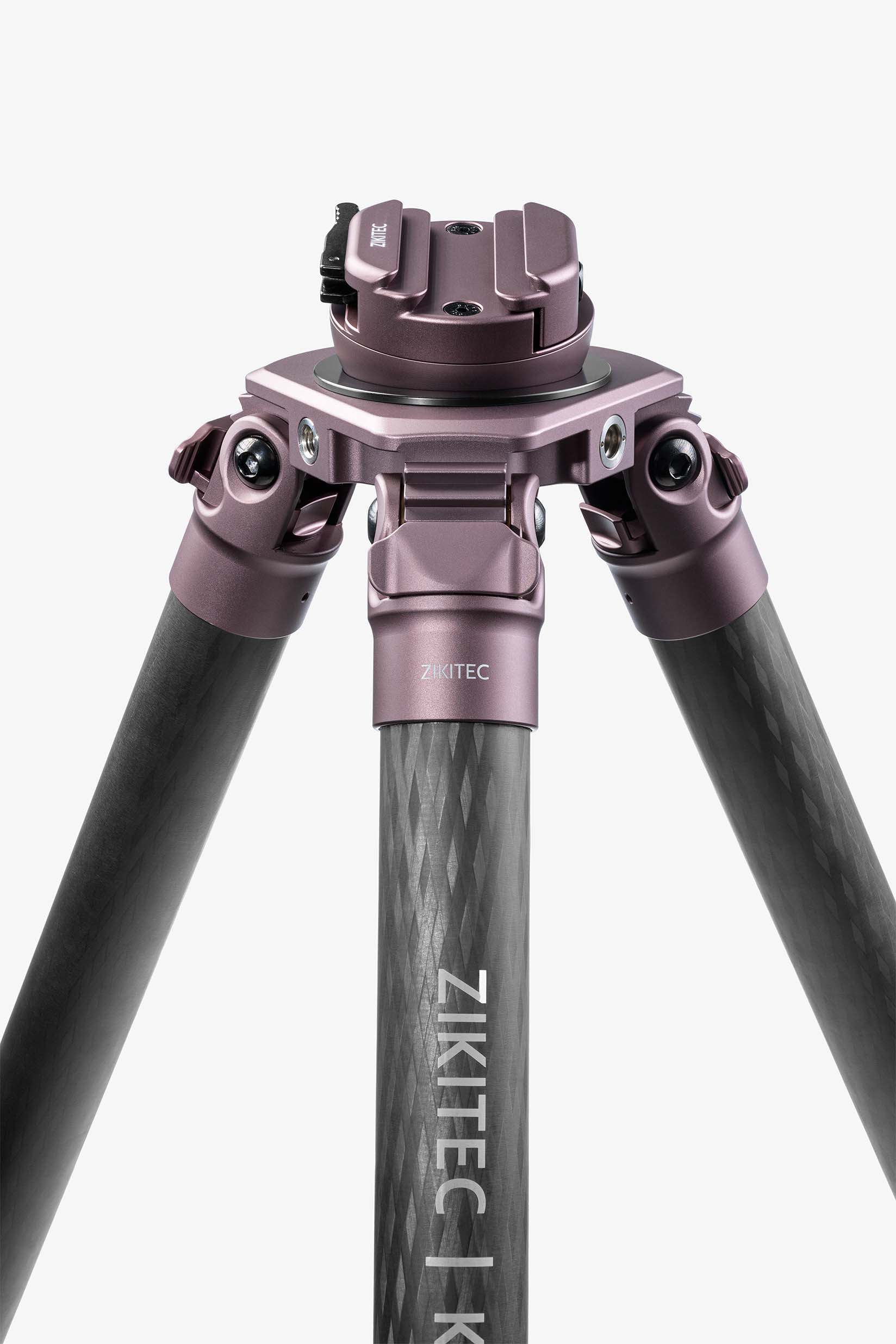 Komodo tactical tripod ARCA-TINNY mounting head close-up